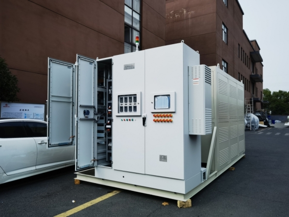 900KW電加熱導(dǎo)熱油爐，電熱導(dǎo)熱油爐出貨